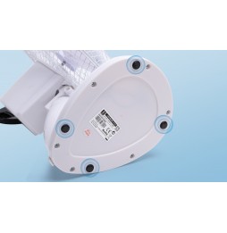 Aigostar Vicki 33JTM Ventilatore da tavolo silezioso 9 pollici 3 pale 2 velocità 22 Watt bianco